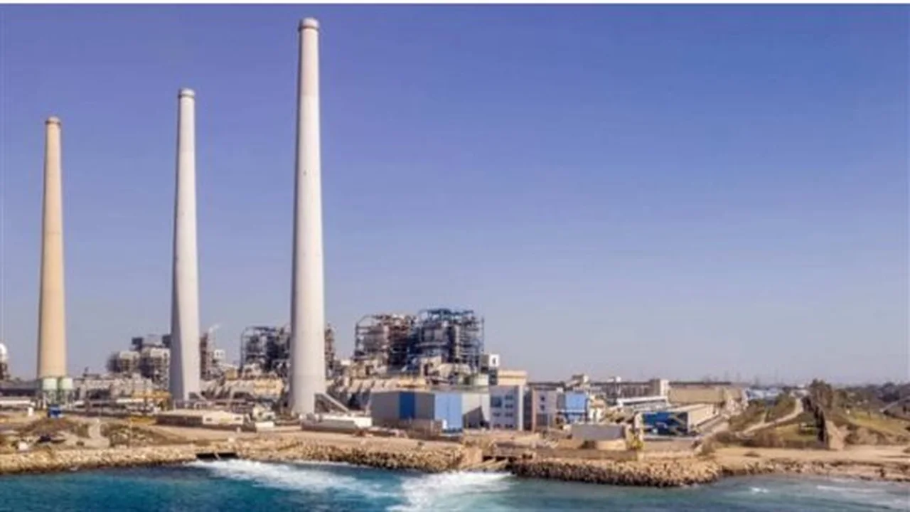 تحويل مدهش.. كيف تحوّلت الرطوبة الجوية إلى مصدر للطاقة؟